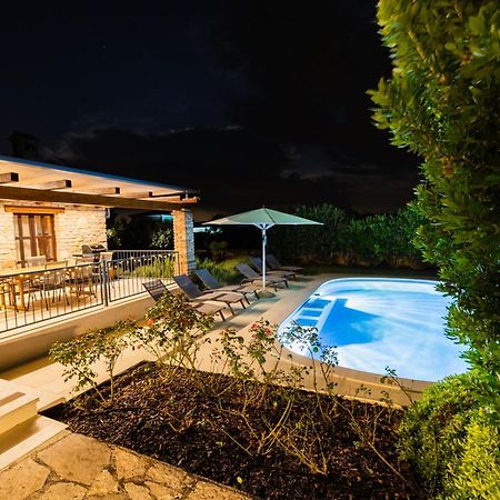 Villa Jurinea In Istrien Mit Pool Barat  Exterior foto